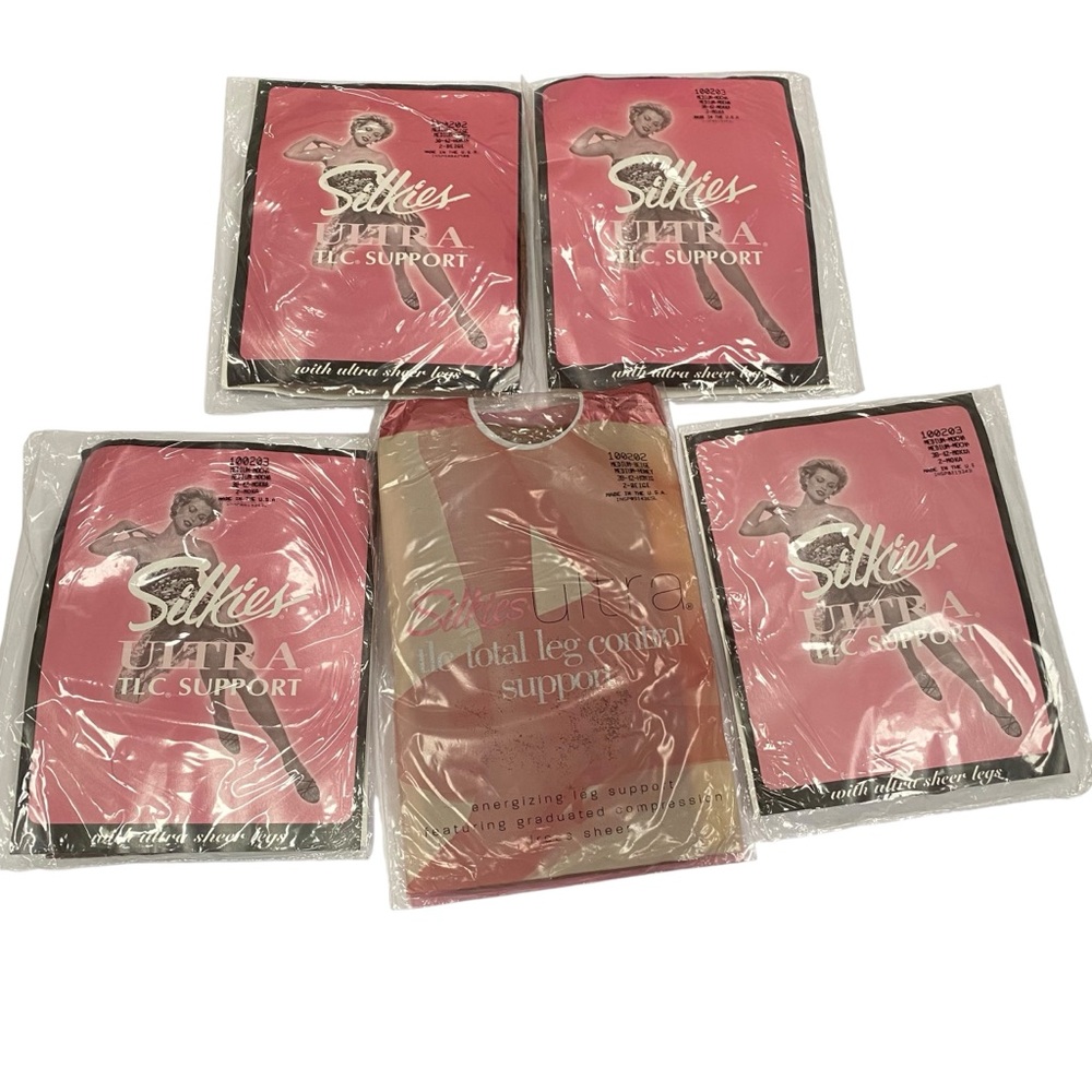 Lot of 5 Silkies Nylons size Medium Mocha x 4 100203  Honey Beige x 1 100202